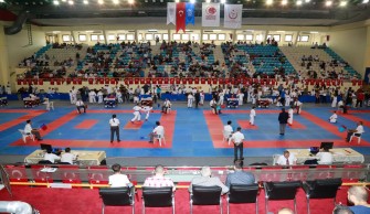 Adana’da karate fırtınası