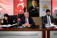 Adana Büyükşehir Belediye Meclisi, Zeydan Karalar Başkanlığında ilk toplantısını gerçekleştirdi.