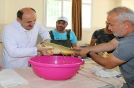 Adana’da sezonun ilk balık yumurta sağımı gerçekleştirildi