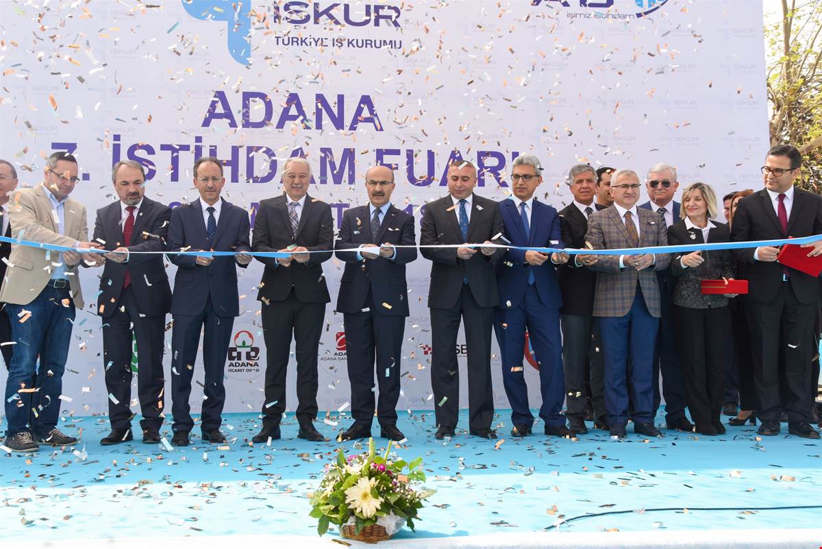 Adana 7. İstihdam Fuarı Kapılarını Açtı