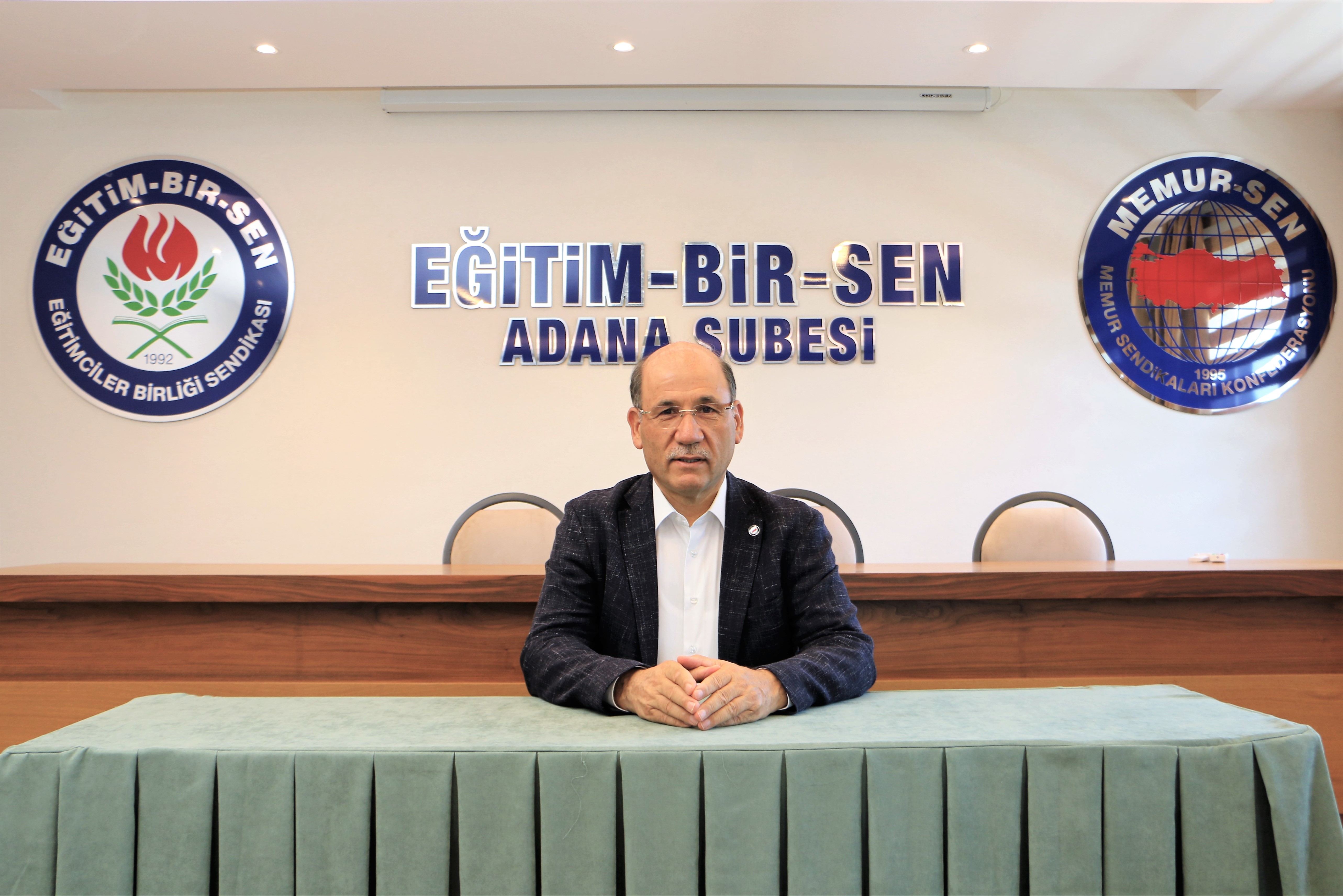 MEHMET SEZER: “YENİ DÖNEM BÜYÜK BİR HEYECAN VE BURUK BİR SEVİNÇLE BAŞLADI”